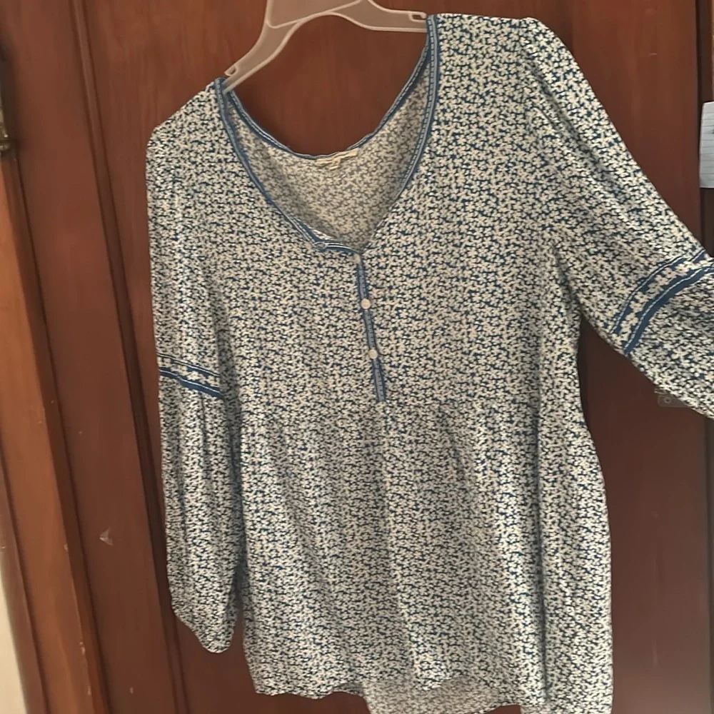 Blouse - Picture 3 of 4